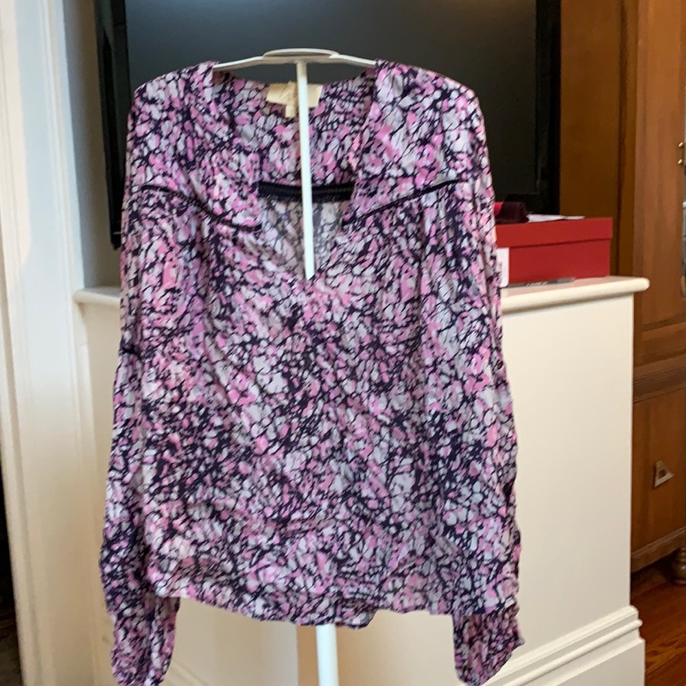 Love the label for Anthropologie abstract viscose blouse. NWOT . Retail 170